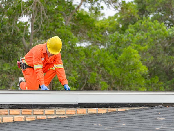 Roof-Maintenance-Onalaska-WI-Wisconsin-1 | Golden Eagle Roofing roofing professionals - Roof Maintenance Onalaska, WI